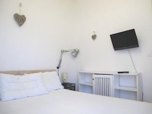 Apartment, 2 Schlafzimmer | 2 Schlafzimmer, kostenloses WLAN, Bettwäsche