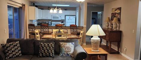 Smart TV, DVD player