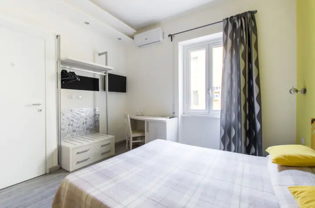 Quarto casal luxo (Yellow) | Lençóis italianos Frette, roupas de cama premium, edredons de pluma