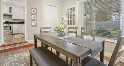 Entire House on Robert St Close to Lodi Lake