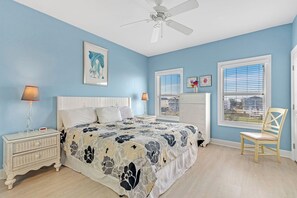 6 bedrooms, iron/ironing board, free WiFi, bed sheets