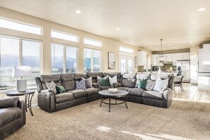 Smart TV, fireplace, table football, ping pong