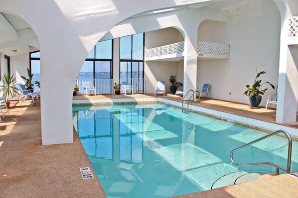 Pool - Compass Point 205 (Gulf Shores)