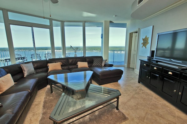 Condo, Plusieurs lits (Bel Sole Penthouse 1801) | Vue depuis l’hébergement 