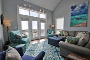 House, Multiple Beds (Marilyns Cottage) | Living room | TV