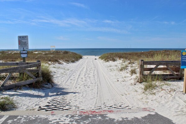 Condo, Multiple Beds (Grande Caribbean 418) | Beach