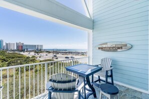 Condo, Multiple Beds (Grande Caribbean 418) | Outdoor dining