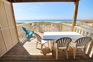 House, Multiple Beds (Parsonage Duplex) | Outdoor dining