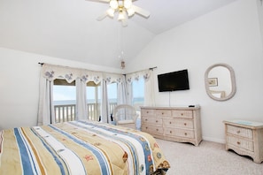 House, Multiple Beds (Parsonage Duplex) | 3 bedrooms, individually decorated, individually furnished, free WiFi