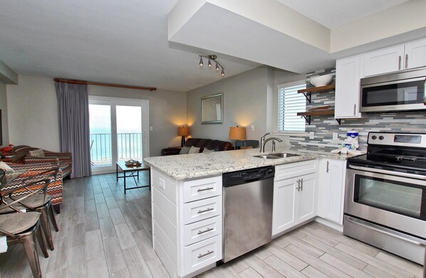 Condo, Multiple Beds (Seacrest 509) | Private kitchen - Seacrest 509 (Gulf Shores)