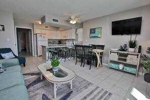 Interior - Seacrest 401 (Gulf Shores)