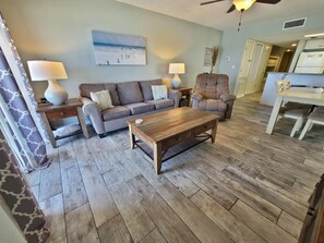 Apartment, Mehrere Betten (Westwind 301) | Wohnzimmer