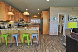 Rumah, Beberapa Tempat Tidur (Serendipity Sands) | Dapur pribadi