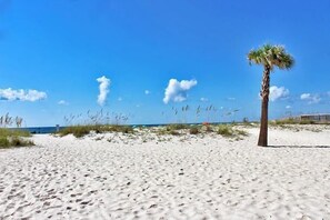 Condo, Multiple Beds (Ocean Reef 304) | Beach | On the beach