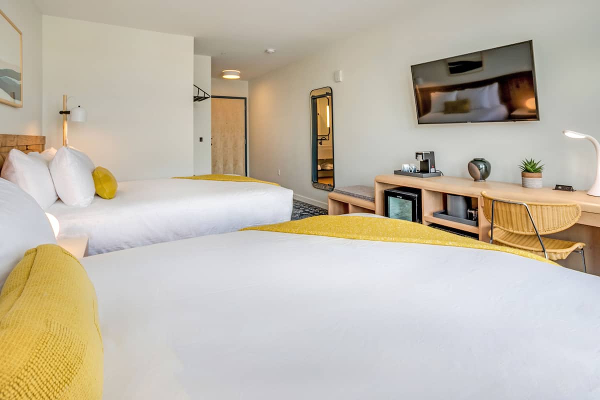 Desk, blackout curtains, iron/ironing board, free WiFi