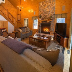 TV, fireplace, offices - Camp Pinemere - Private Northwoods Retreat (Minocqua)