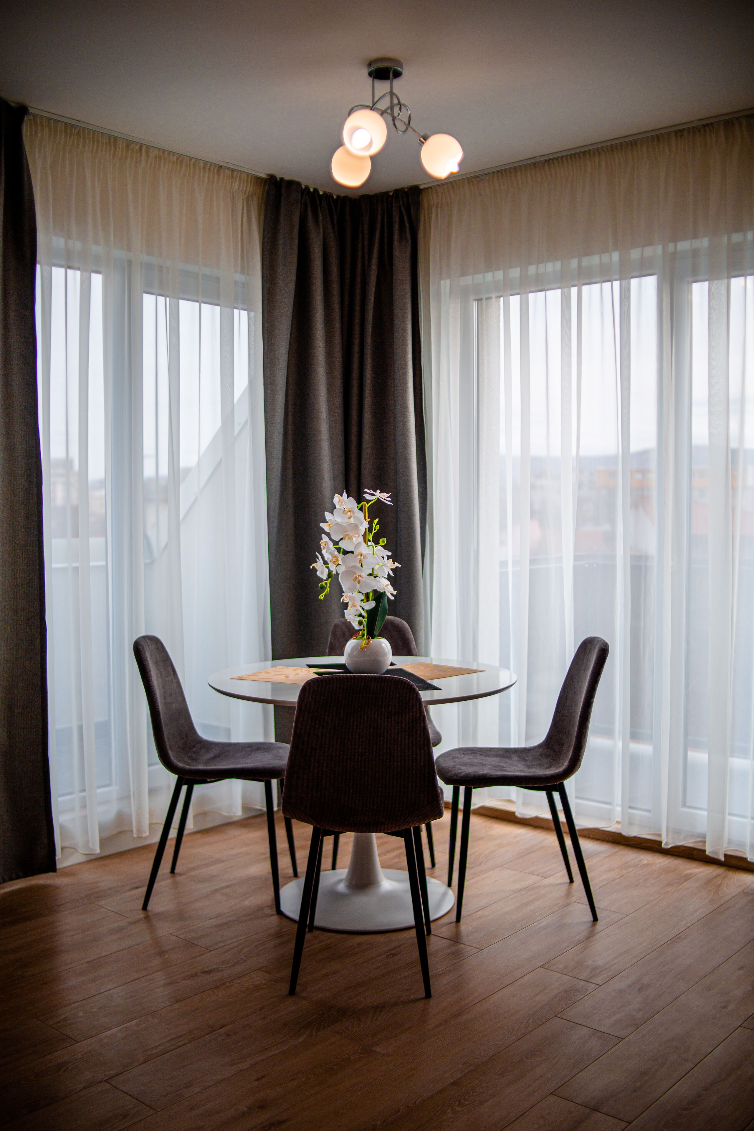 Exclusive Apartment | Courtyard view