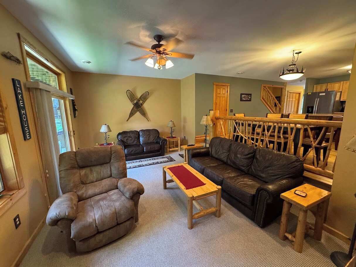Minocqua Lake Condo B7- 2 Story Rustic Town Home - Minocqua, WI