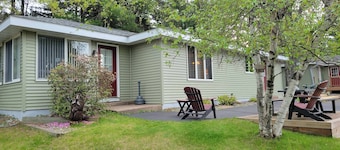 Nitschke's Resort Cabin #7 - Pet Friendly