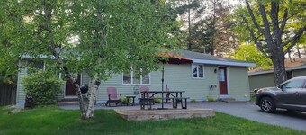 Nitschke's Resort Cabin #7 - Pet Friendly
