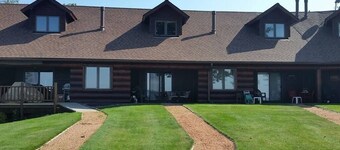 Fence Lake Condo #10 - Docking, WIFI, Beach