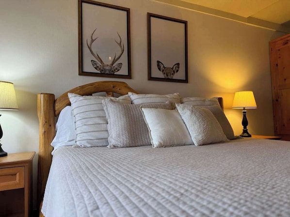 2 bedrooms, WiFi, bed sheets