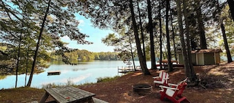 Blue Lake Cottage - PET FRIENDLY