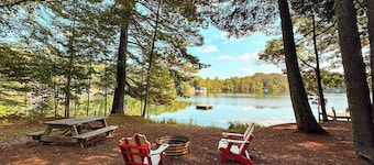 Blue Lake Cottage - PET FRIENDLY