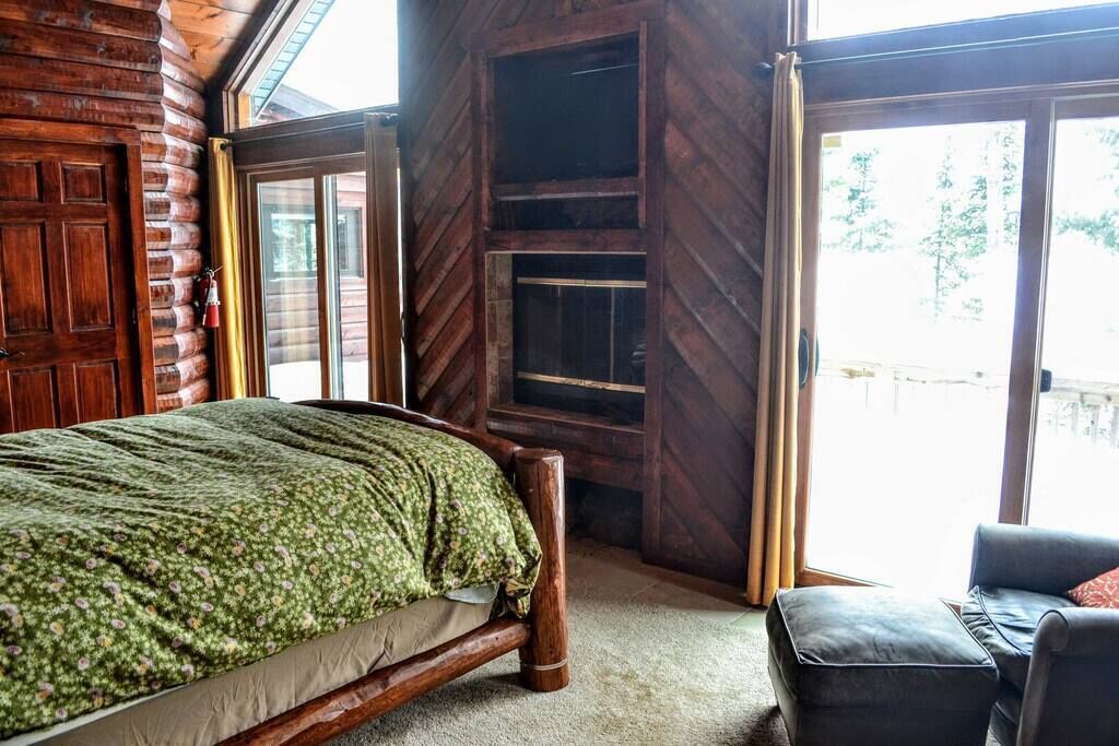 Goldfinch Getaway Fence Lake, Lac Du Flambeau, WI Vacation Rental