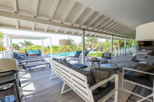 Villa | Property amenity