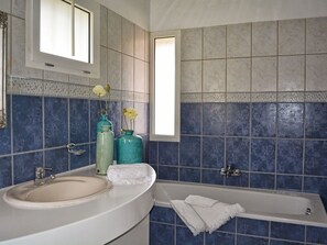 Bathroom - Luxurious Villa in Willemstad With Private Pool (Willemstad)