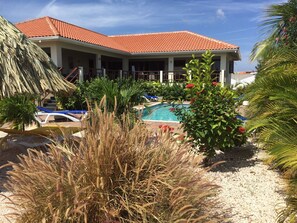 Villa | Pool | Indoor pool, outdoor pool - Magnificent Villa near Beach in Upscale District of Vista Royal, Jan Thiel (Jan Thiel)