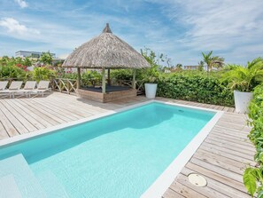 Outdoor pool - Luxury Detached Villa With Pool in Jan Thiel in Willemstad for six (Jan Thiel)