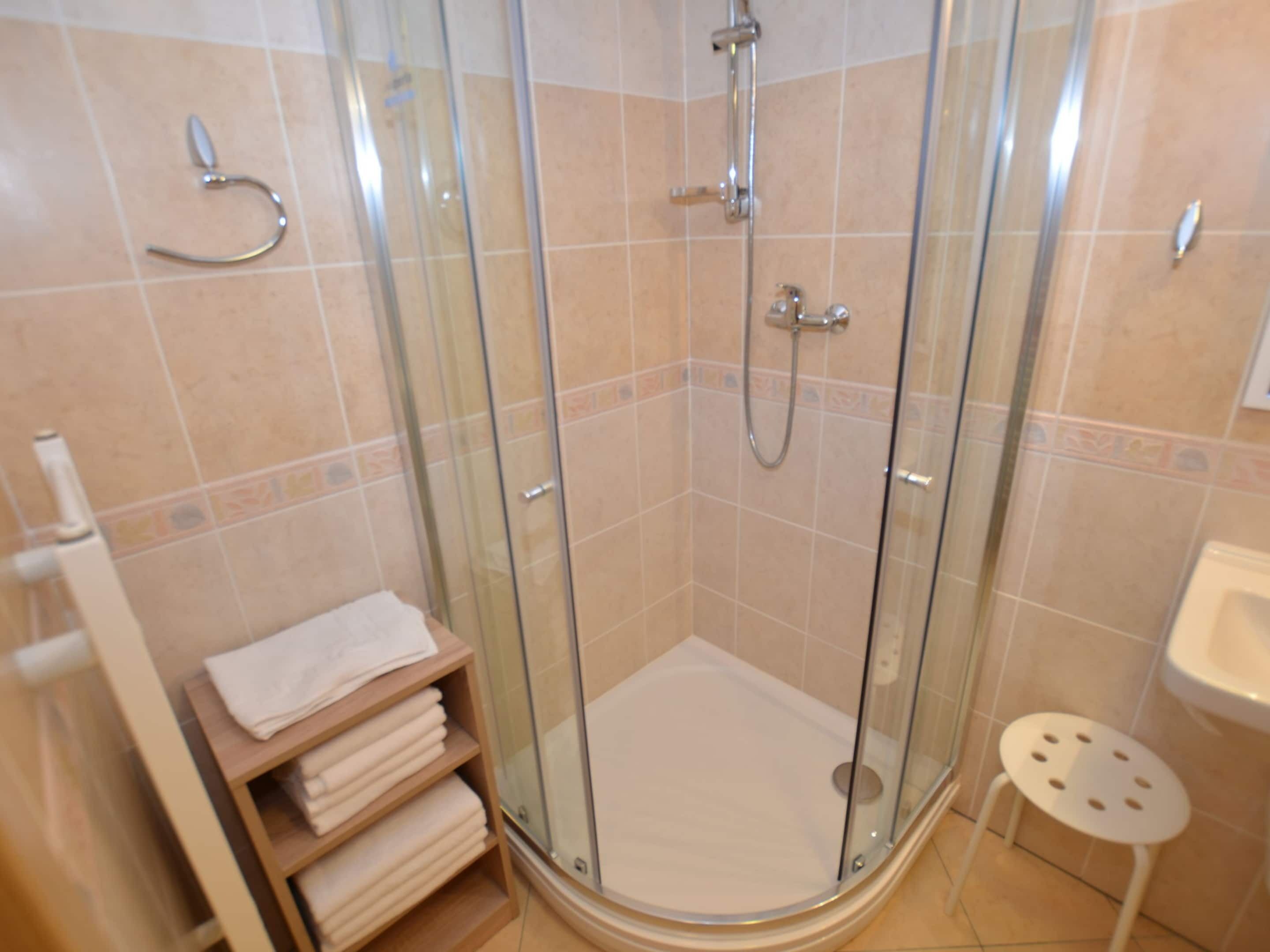 Apartment | Badezimmer
