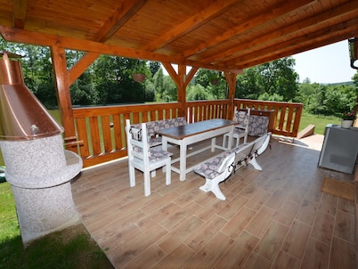 Nice House With Private Pond and Fishing Without Fishing License