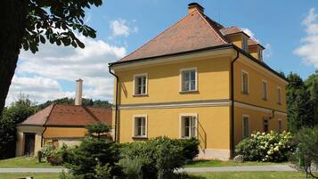 House | Exterior