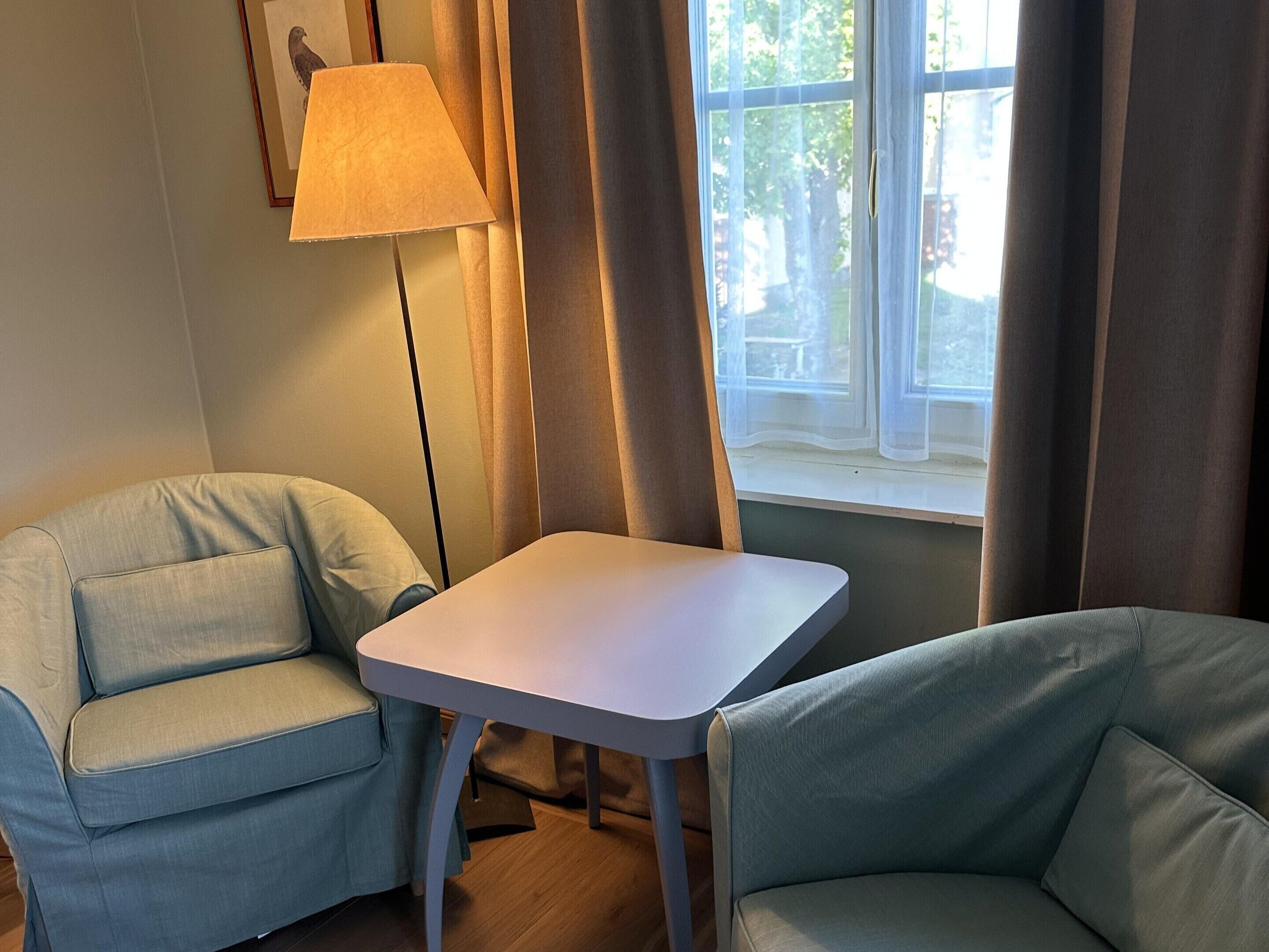 House | 4 bedrooms, individually furnished, bed sheets