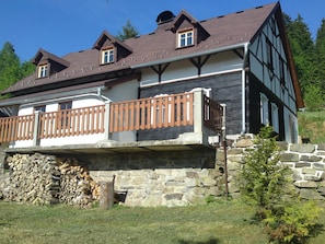 Esterni