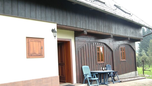 Balcony - Cozy Holiday Home in Svetlá pod Ještedem With Mountain View (Svetla pod Jestedem)