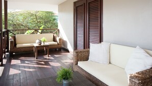 Balcony - Tropical Villa With Swimming Pool in Jan Thiel (Jan Thiel)