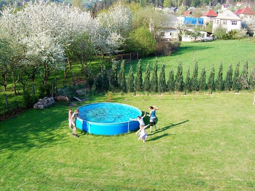 Spacious Apartment With the Beautiful View, Large Garden With Garden Pool
