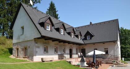 Apartment in Bohemian With Shared Pool