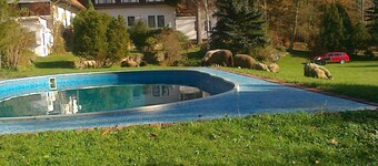 Townhouse in Bechyne With Pool & Trails