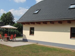 House | Balcony - Detached House Near the Town of Trutnov (Staré Buky)