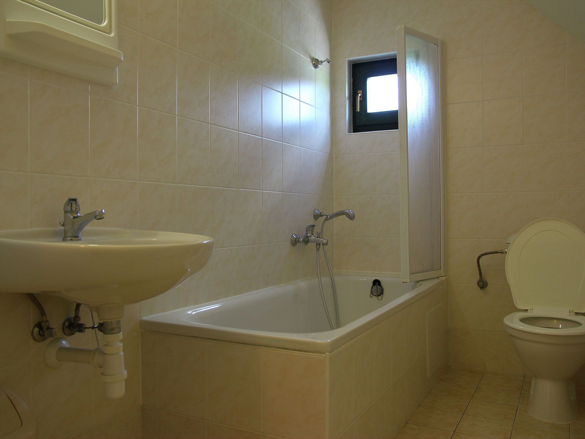 House | Bathroom