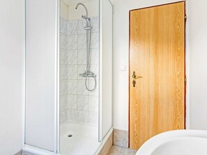 House | Bathroom