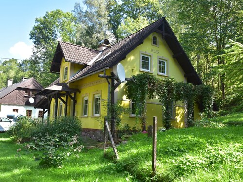 Charming Holiday Home in Rudnik With Garden