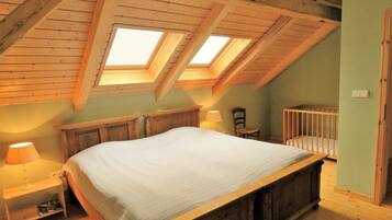 Ferienhaus | 4 Schlafzimmer, individuell eingerichtet, Bettwäsche