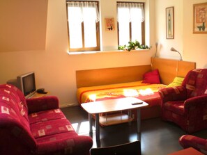 Living room - Apartment Near Ski Slopes (Rokytnice nad Jizerou)