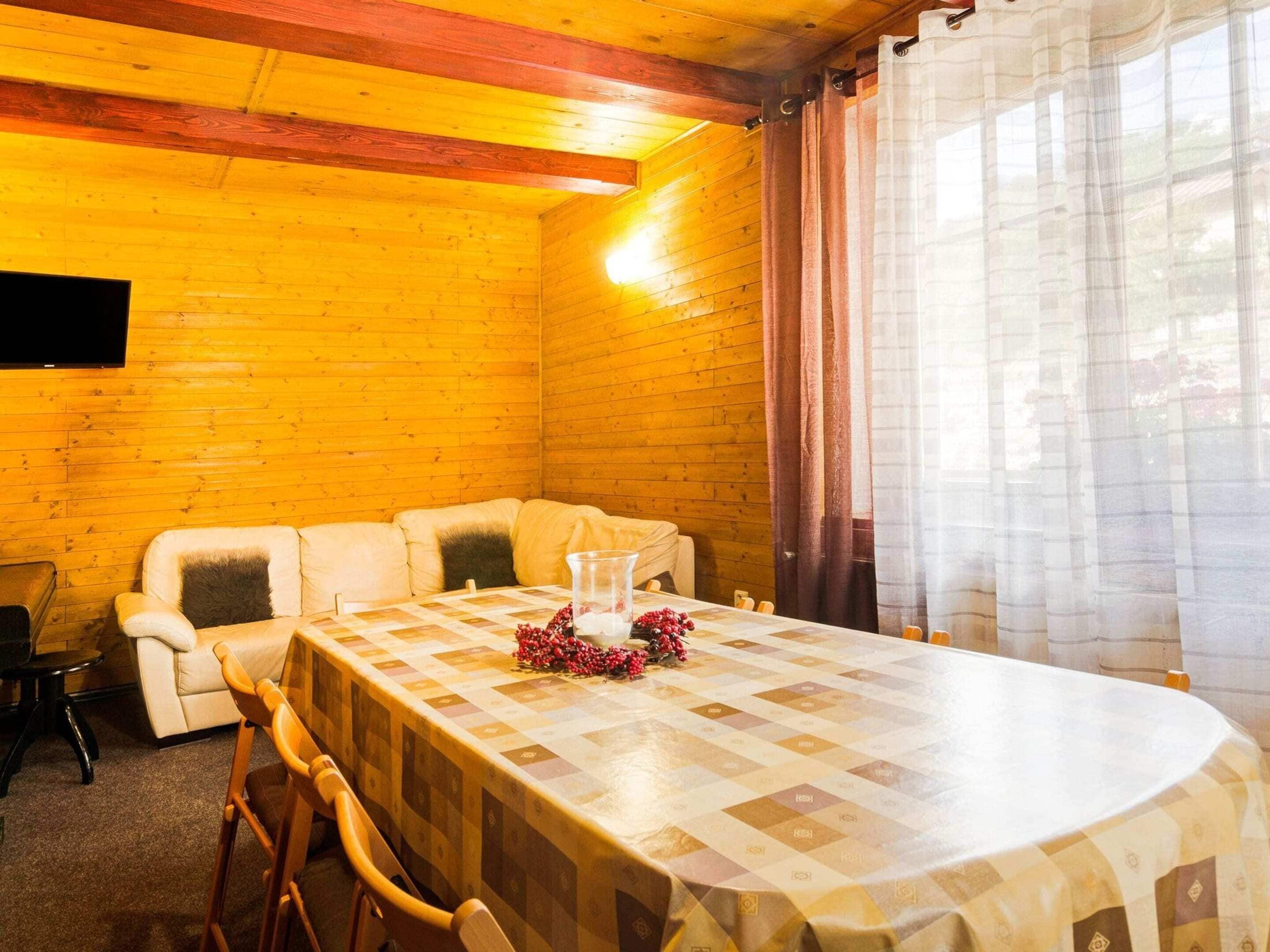 House | Dining